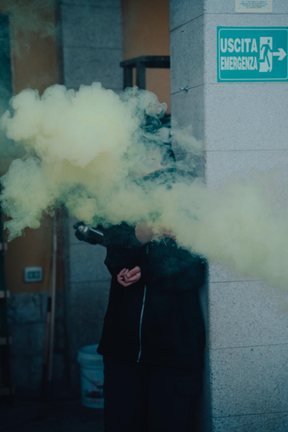 Yellow smoke Yellow smoke